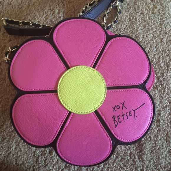 Betsey flower purse - Picture 4 of 6